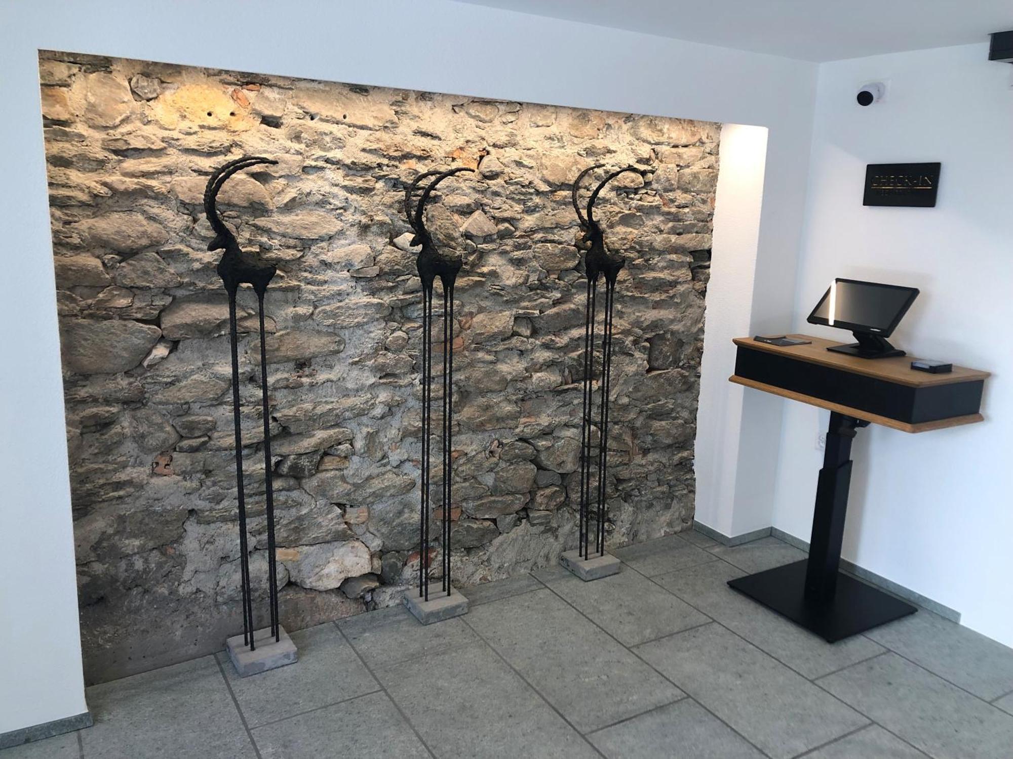 Appart Hotel Pitschonia Self Check-In Andeer Exterior foto
