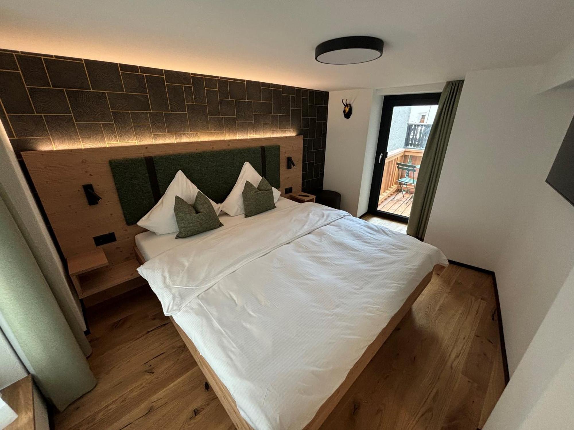 Appart Hotel Pitschonia Self Check-In Andeer Exterior foto
